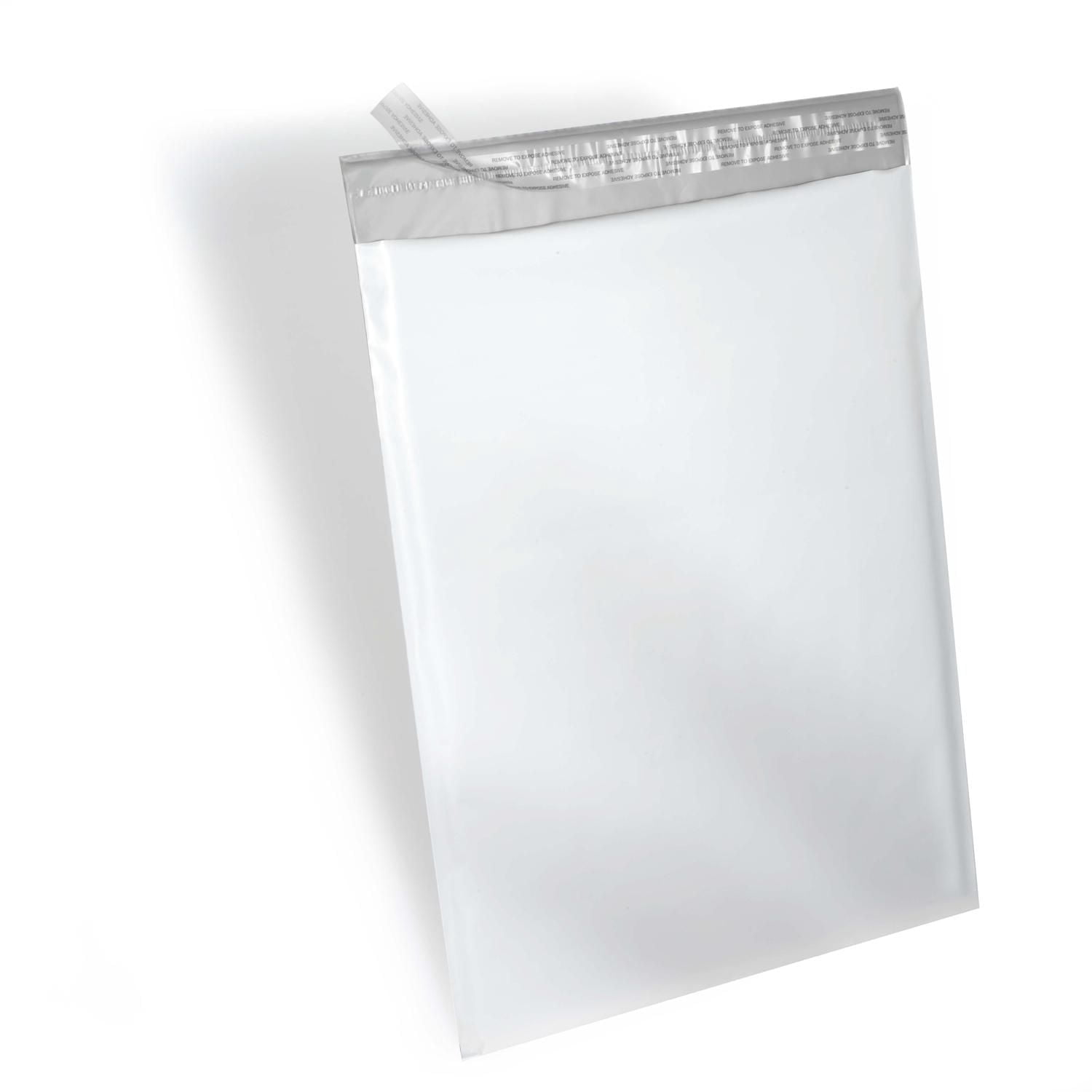 Enveloppes à bulles en polyéthylène Pen+Gear no 2, blanches, 8,25 po x 11 po, paquet de 6