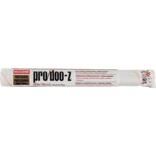 Wooster RR642 18" Pro/Doo-Z 3/8" nap roller cover in clear packaging, featuring high-density white fabric with golden pinstripe for a smooth professional finish, shed-resistant and suitable for medium surfaces with all paints, primers, enamels, urethanes, and epoxies.