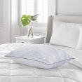 thumbnail image 3 of Martha Stewart Everyday Touche de Fraîcheur Standard / Grand Format Oreiller, 3 of 6