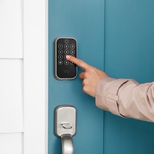 YALE ASSURE LOCK 2 BLUETOOTH TOUCHSCREEN SATIN NICKEL