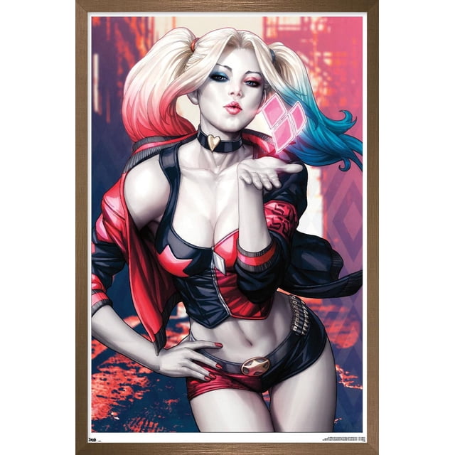 DC Comics - Harley Quinn - Affiche Murale Kiss, Affiche Encadrée 14,725 Pouces x 22,375 Pouces Représentant Harley Quinn dans une Veste Courte Rouge et Noire et des shorts avec une Boucle de Ceinture Étoile, Ses Cheveux Stylés en Tringles Roses et Bleues, Soufflant un Baiser avec des Formes de Diamants Roses Près de Sa Main, sur un Fond Urbain avec des Motifs de Diamants, Convient à la Déco Maison et à l'Art Mural.