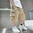 thumbnail image 2 of Short Cargo Ample pour Garçon Jambe Droite Short Cool Poche à Rabat Short à Lettres Patchées Kaki 8-9 Ans, 2 of 8