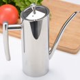 thumbnail image 3 of Distributeur d'Huile de Casserole de Soja en Acier Inoxydable Domestique 700ml Véritable Excellence, 3 of 8