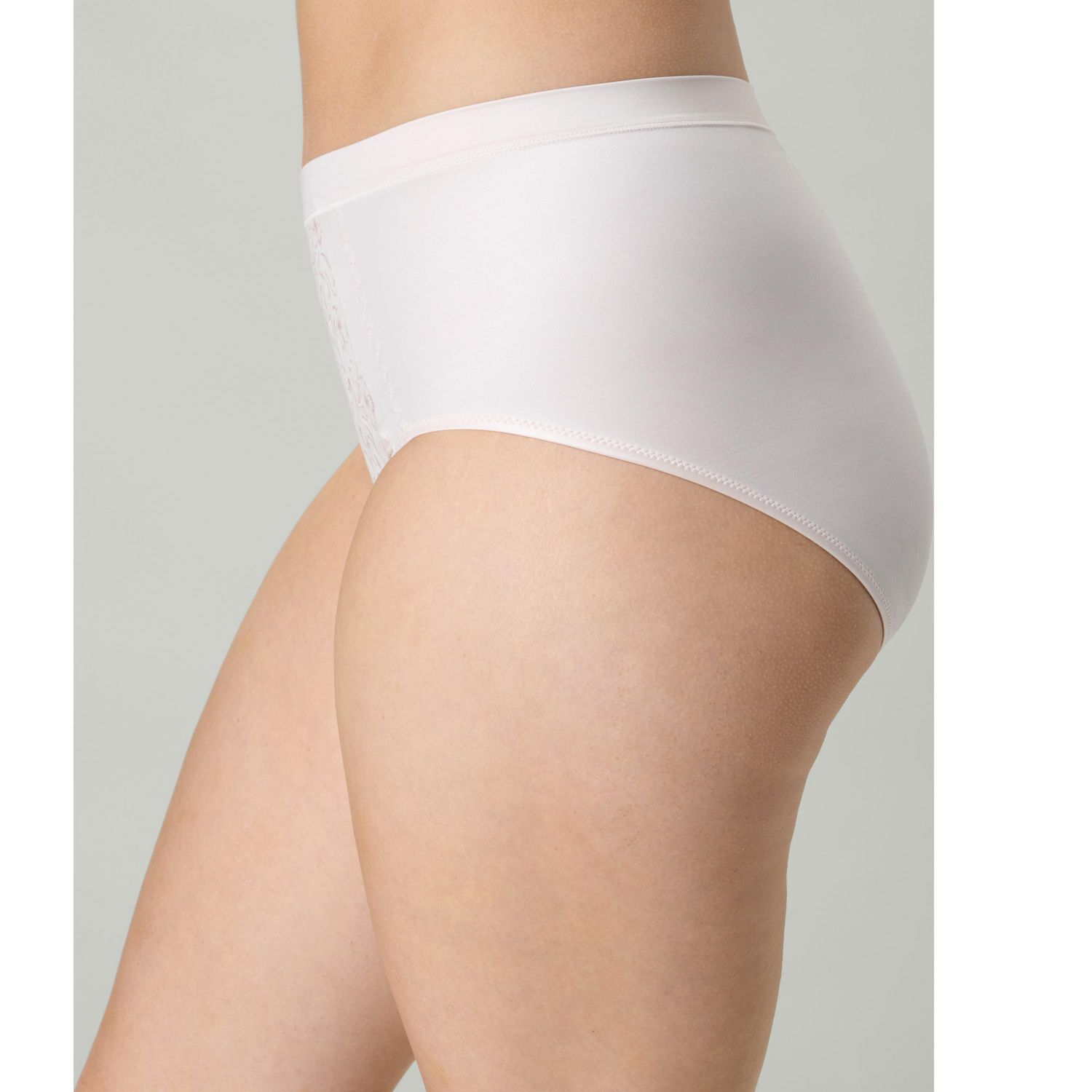 Slip WonderBra avec panneau de contrôle du ventre