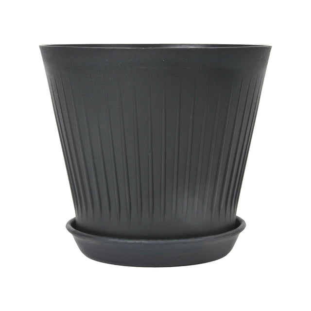 Flowerpots with Dish Ceramic, Plant Pots with Multiple Drain Holes and Trays. A black plastic planter pot with a modern striped texture and a matching removable saucer. Designed for indoor use, it measures approximately 5.51 x 5.12 x 4.33 inches, suitable for aloe plants, succulents, and other small to medium-sized houseplants. The pot features multiple drainage holes for improved water flow and plant health.