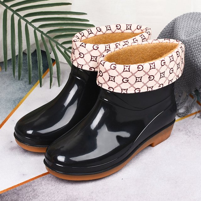 Boot Womens Rain Boots Fashion Antiskid Short Rain Boot Round Head Radian PVC Plastic Rain Boots