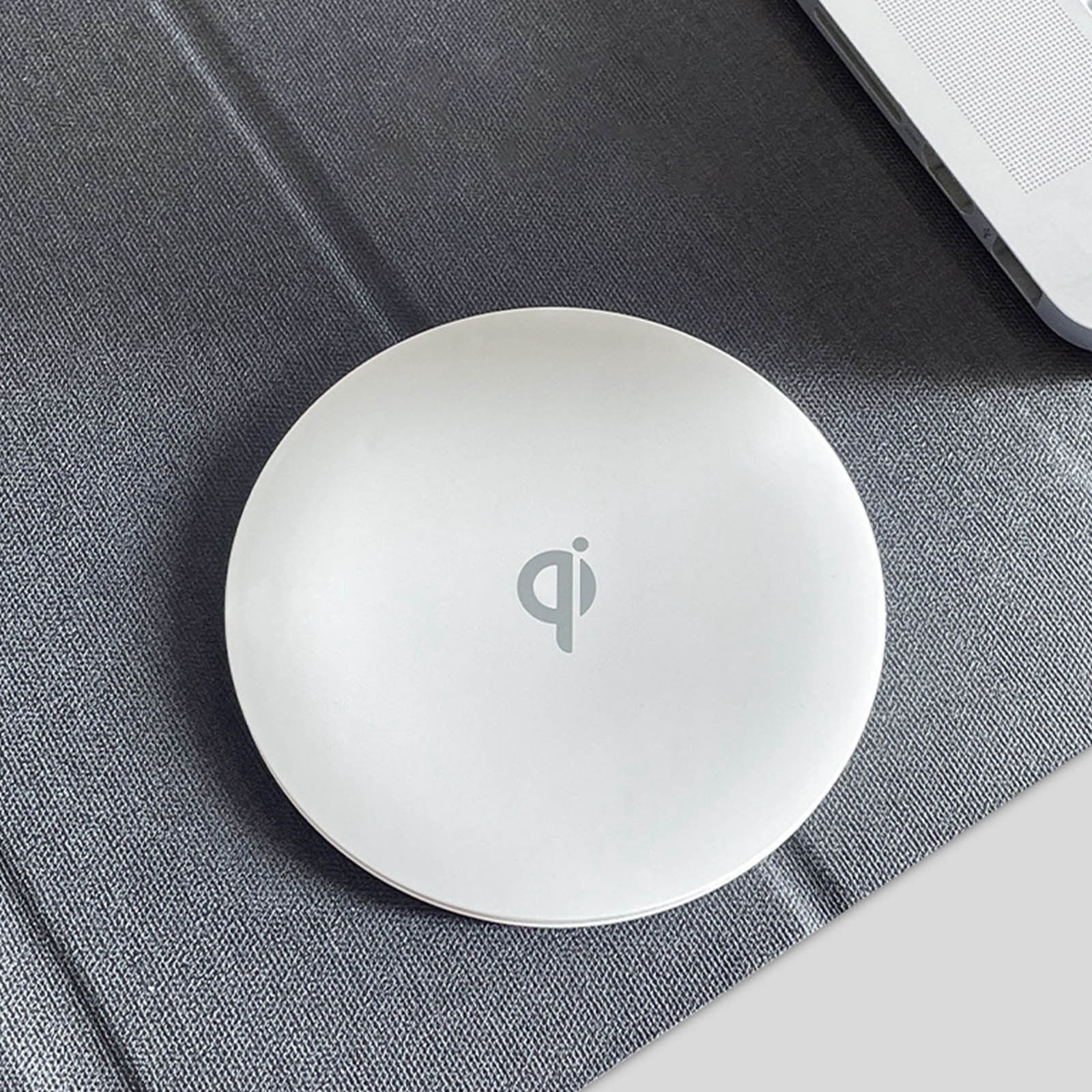15w Wireless Charger Is To Mobile Phone Desktop Round Wireless Fast Charging Charger