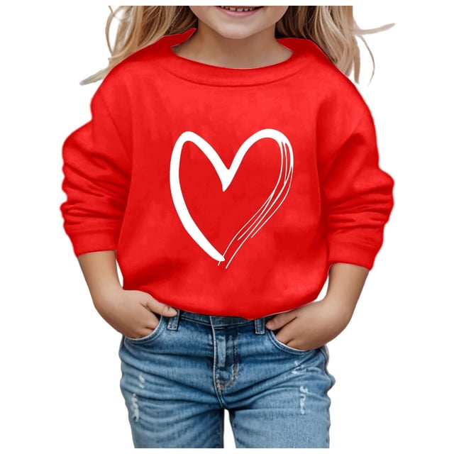 PMVFHDE Chandail Molletonné pour Filles, un Chandail à Capuchon Rouge à Manches Longues en Matériau polyester Doux, avec un Graphique de Cœur Blanc à l'Avant. Conçu pour les Enfants de 3-4 Ans, Ce Haut à Enfiler Offre une Coupe Confortable et Légère. le Chandail Molletonné Est Stylé avec une Encolure Ras du Cou et s'Agence Bien avec des Tenues Décontractées.