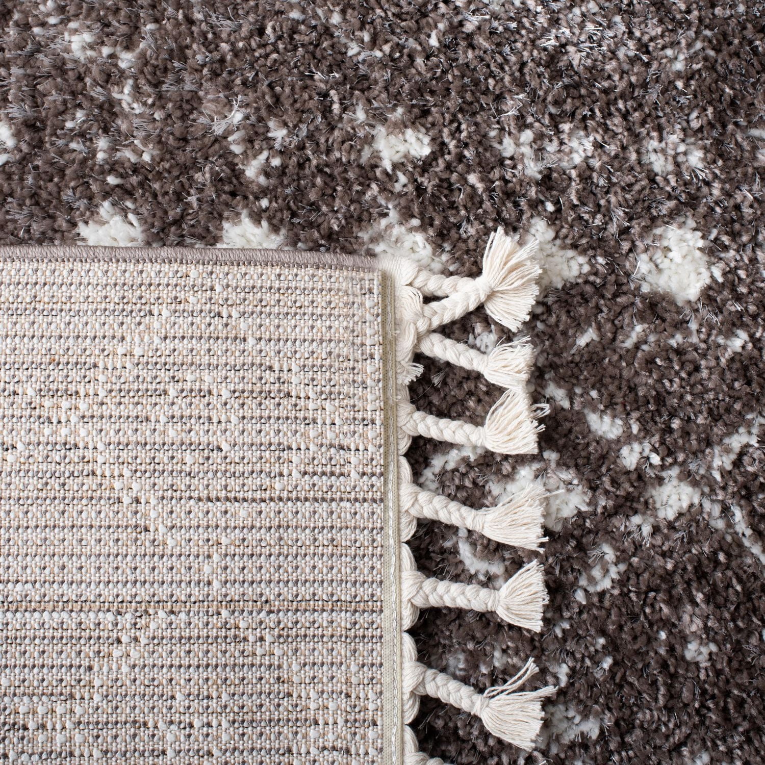 Safavieh Berber Fringe Lesleigh Aztec Shag Area Rug