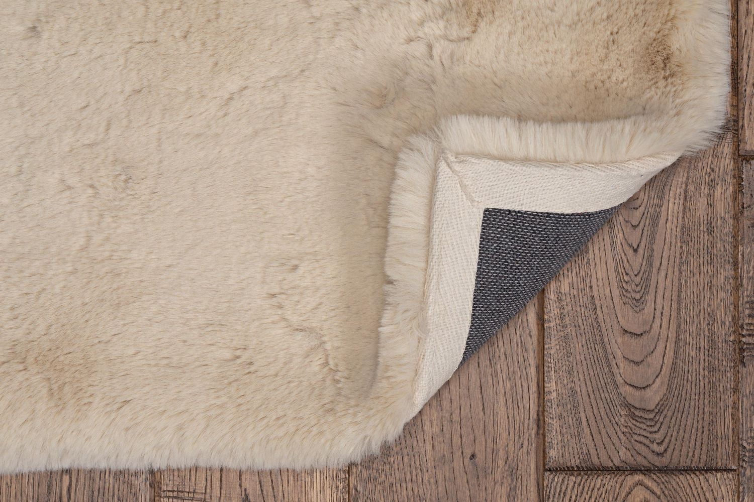 Maven Faux Rabbit Sand 3 ft. x 5 ft. Accent Rug