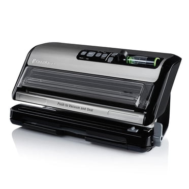 FoodSaver FM5000 Series 2-in-1 Vacuum Sealing System and Starter Kit