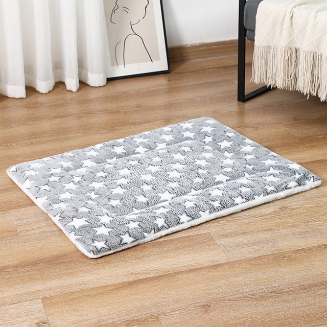 LEEYNEER Dog Bed Flat Crate with Anti-Slip Bottom Machine Washable Pet Kennel Pad for Dog Sleeping Pet Sleeping for Cats and Dogs Of All Sizes Soft Skin Pet Sleeping