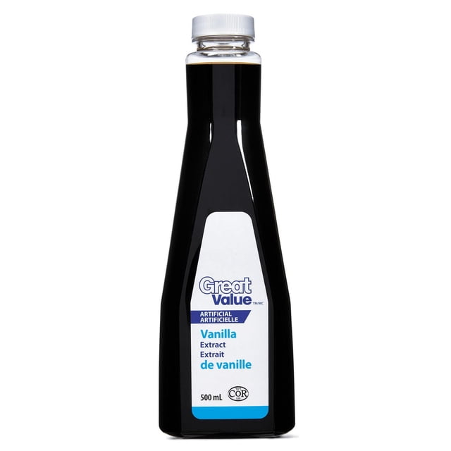 Great Value Extrait de Vanille Artificielle dans une Bouteille en Plastique Transparent de 500 ml avec Bouchon à Vis Blanc, Présentant une Étiquette Blanche avec Texte Bleu en Anglais et en Français, Utilisé pour la Cuisson et pour Aromatiser les desserts.