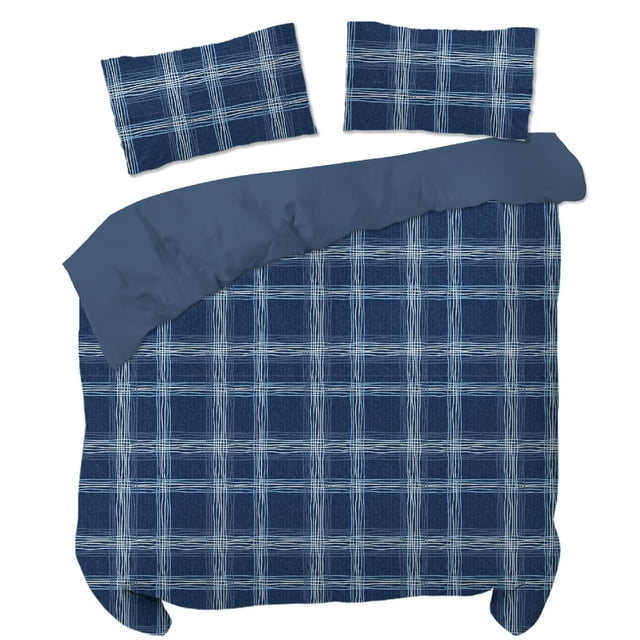 Malibu Home Collection Ensemble de Douillette 3 Pcs à Carreaux Très Grand Bleu Denim Comprend une Douillette Grand Lit et Deux Taies d'Oreiller Présentant un Motif à Carreaux Bleus avec un Revers Bleu Denim Uni, Fabriqué à Partir de 100 % polyester avec Housse 85 G/m2 et Rembourrage 240 G/m2, Idéal pour la Literie de Chambre et Convenant comme option Douillette pour Lit d'Appoint.