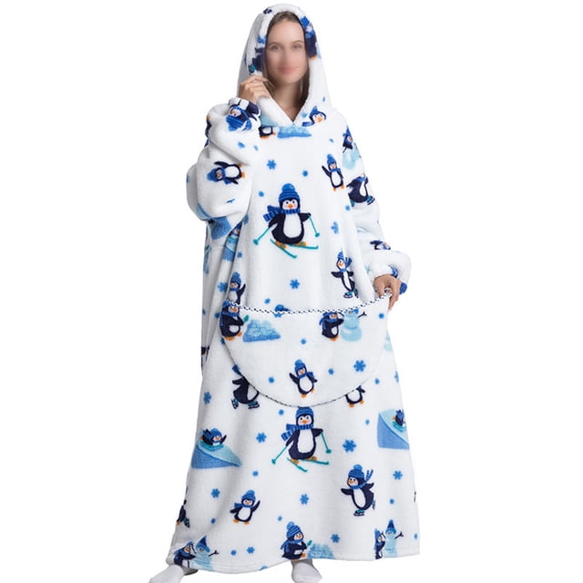 LUXUR Chemises de Nuit à Capuche pour Femmes, Robe de Nuit, Robe de Sommeil avec Motif de Pingouin. Ce Vêtement de Nuit long pour Femmes Est Fabriqué en Tissu polyester Léger, avec une Encolure à Capuche, des Manches Longues et une Grande Poche avant. La base Blanche Est Ornée d'Illustrations Ludiques de Pingouin dans des Tons Bleu et Vert, Idéal pour un loungewear Décontracté Ou pour la Maison au Printemps, en Automne et en Hiver.