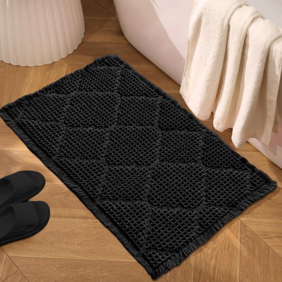 ZALL Tapis de Bain Gaufré Noir, Super Absorbant Antidérapant, 18x30 Pouces, Motif Géométrique Diamant Lavable en Machine, Tapis de Sol Ultra Doux