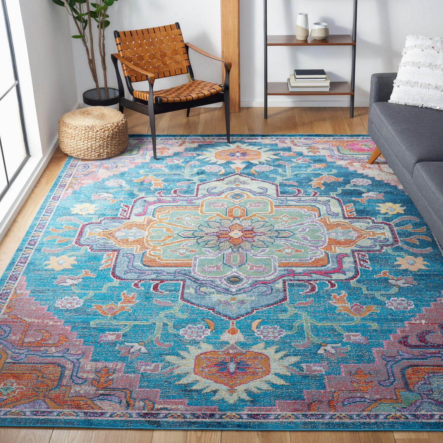 SAFAVIEH Crystal Debra Floral Area Rug