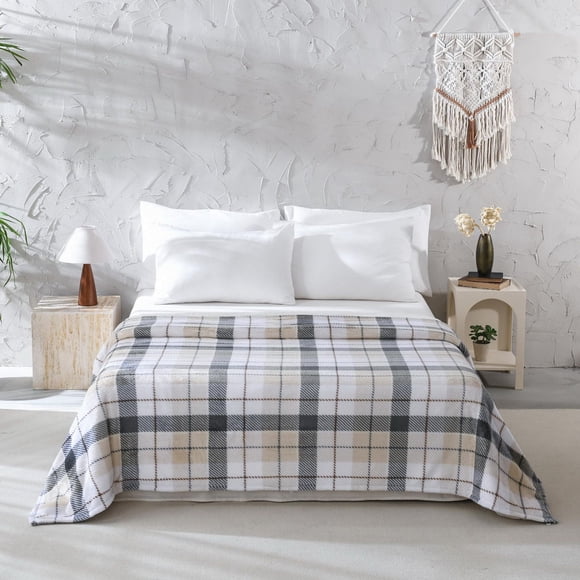 Mainstays Plush Blanket Brown Plaid DQ