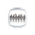 thumbnail image 1 of Différents Action Pinto Animal Miroir Portable Poche Compact Maquillage Double Face en Verre, 1 of 3