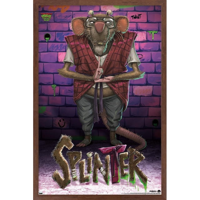 Les Tortues Ninja : Mutant Mayhem - Affiche Murale Splinter, 22,375 Pouces x 34 Pouces, Représente Splinter Debout devant et au Centre Portant un Gilet à Carreaux Rouges et un Pantalon Gris contre un Mur de Briques Violet avec graffiti et slime Vert. Ses Mains Forment un Geste Méditatif. le Nom à Texture Duveteuse « Splinter' Apparaît au Bas avec des Pansements, une Tasse et des Détails de Lunettes. Cette Affiche Brillante Convient à la Déco Murale dans les Chambres, les Bureaux Ou les Dortoirs.