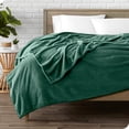 thumbnail image 2 of Bare Home Couverture en Molleton Microplush - 300 G/m2 - Microfibre Duveteuse - Douce et Moelleuse - Très Grand Lit, Vert Forêt, 2 of 5