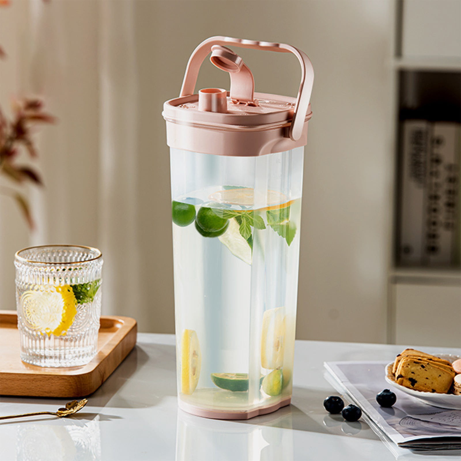 Chmadoxn Large Capacity Pitcher For Fridge Insulated Fruit Infuser Water Bottle Handheld Beverage Dispenser Cold Brew Iced Tea Pitcher Plastics water kettle