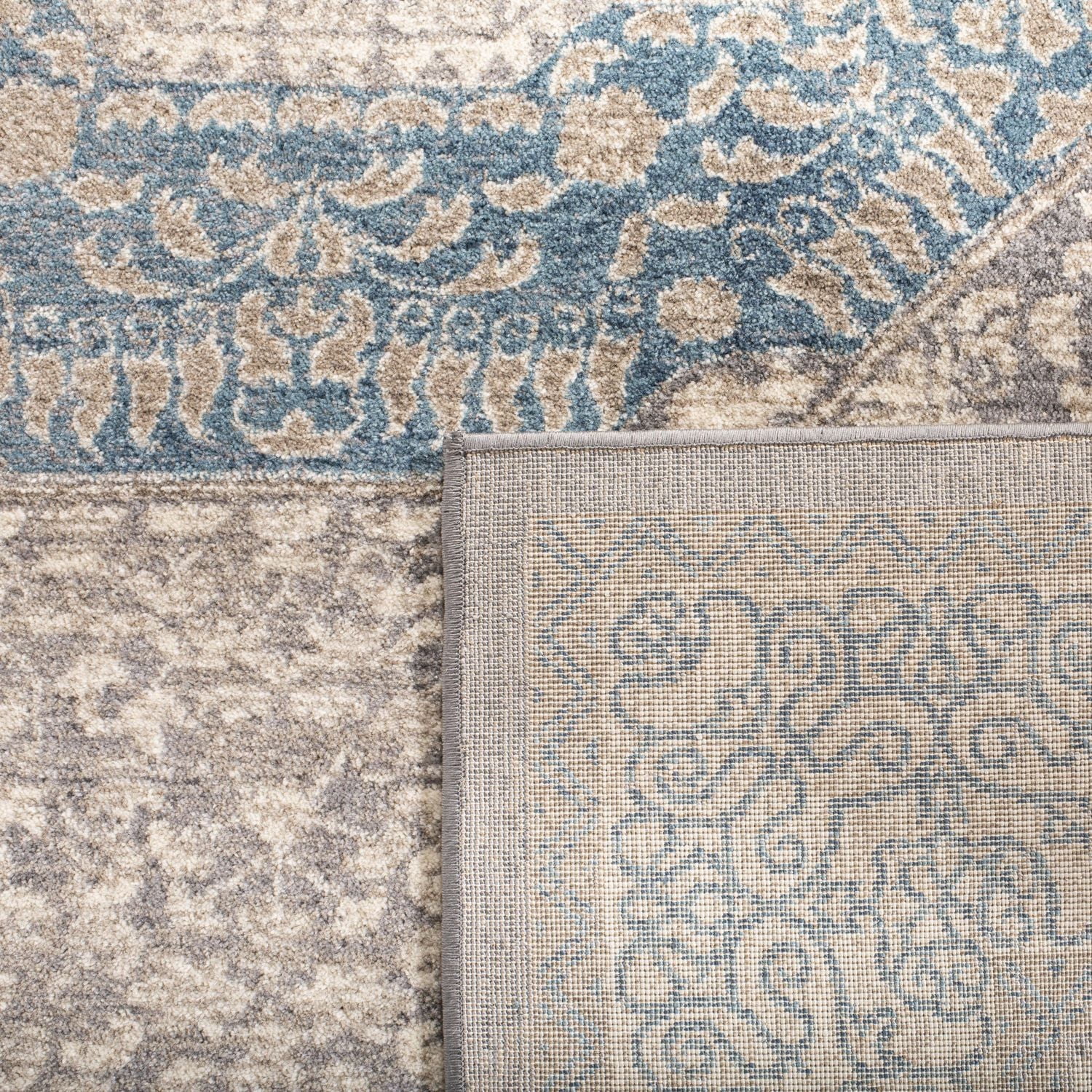Safavieh Sofia Waylon Geometric Bordered Area Rug