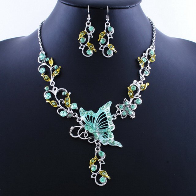 Ensemble de Boucles d'Oreilles Collier Papillon Mode Mariage Collier Boucles d'Oreilles en Strass