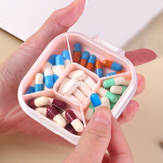 EGNMCR Travel Vitamin Organizer 5 Compartments Portable Vitamin Organizer Small And Unique Shape Easy To Carry Large Space Capacity Suitable For Outdoor Travel Vitamin Organizer