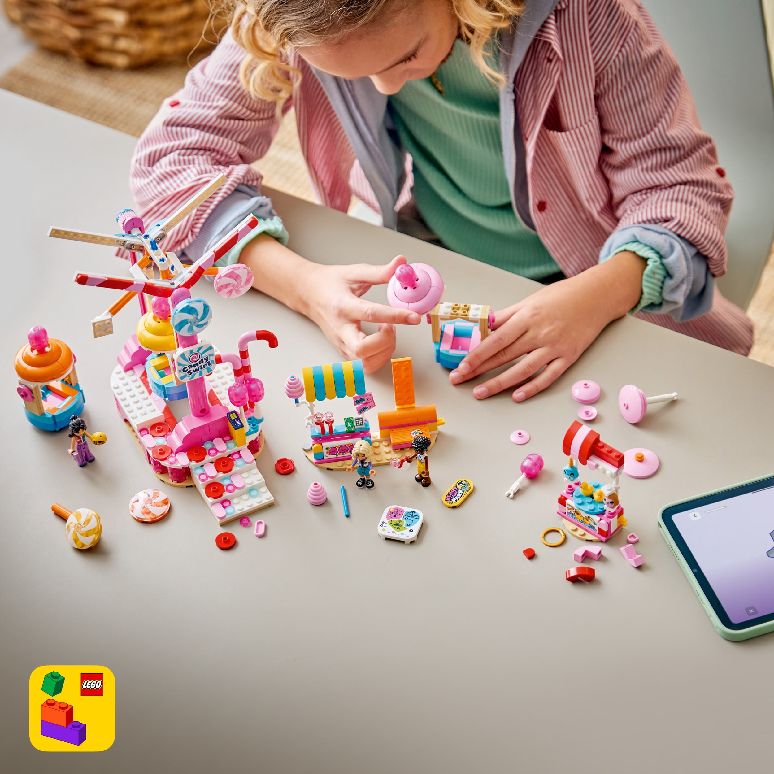LEGO Friends Candy & Cupcake Ferris Wheel - Building Toy for Girls & Boys, Ages 7+ - Toy Figures & Playset for Kids - Includes 3 Minidolls - Gift for Birthdays - 42700