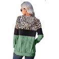 thumbnail image 2 of Chandail à Capuchon pour Femmes à Blocs de Couleur Léopard Camouflage Patchwork, Chandail à Cordon, Haut à Enfiler avec Poche, 2 of 4