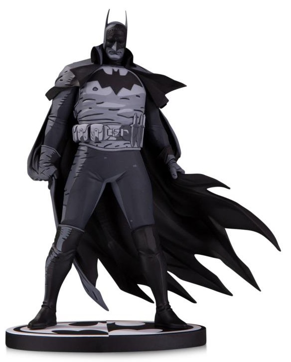 DC Comics Designer Series: Batman "Black and White" Mike Mignola