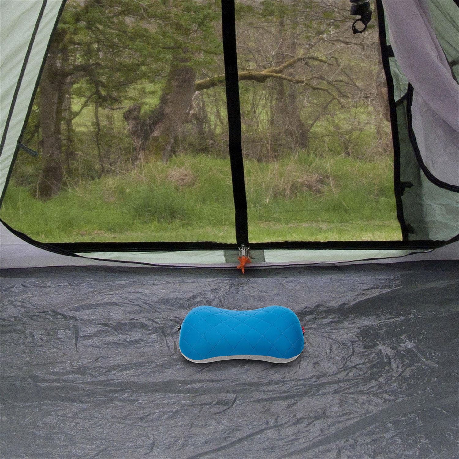 Ozark Trail, oreiller gonflable avec housse, ultra-léger, idéal pour le camping, la randonnée ou les voyages, convient à tous les âges, sac de transport inclus, couleur bleue.