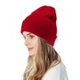 thumbnail image 1 of Bérets à Moins de 5 $ Rouge Unisexe Bonnet Tricoté Automne et Hiver Couple Simple Bonnet à Enfiler, 1 of 8