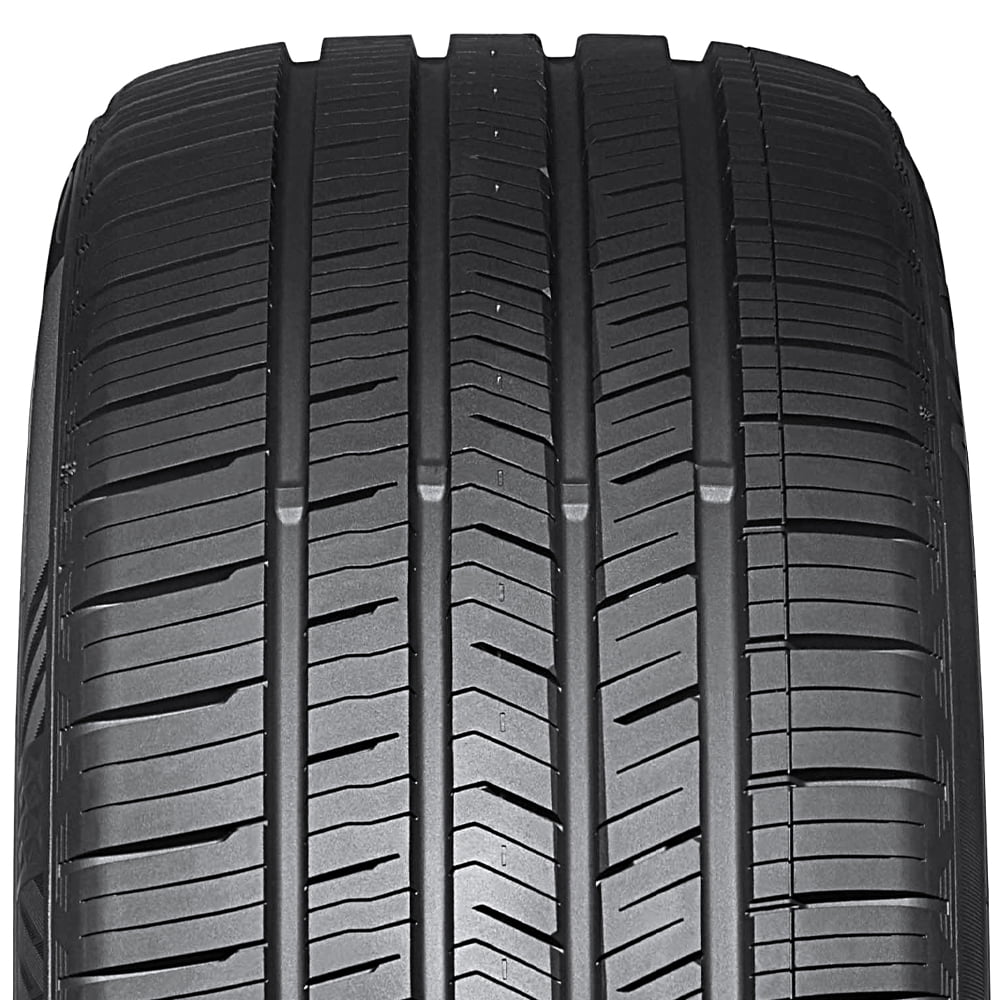 Nexen N'Fera Supreme 235/55R18 All-Season Tire - Walmart.ca