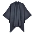 thumbnail image 1 of Châle Chaud pour Femmes - Poncho Réversible Ouvert pour l'Hiver, 1 of 2