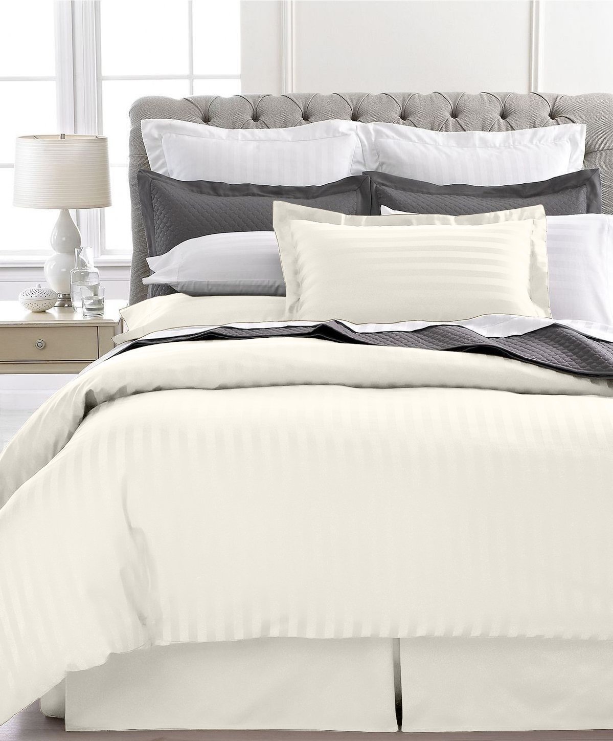 Ensemble de Couette Rayée Ultra Douce 1800 Series 3 Mcx (Très Grand, Ivoire)