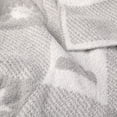 thumbnail image 3 of Couverture bébé George Baby Grey en chenille 76 x 102 cm, 3 of 4