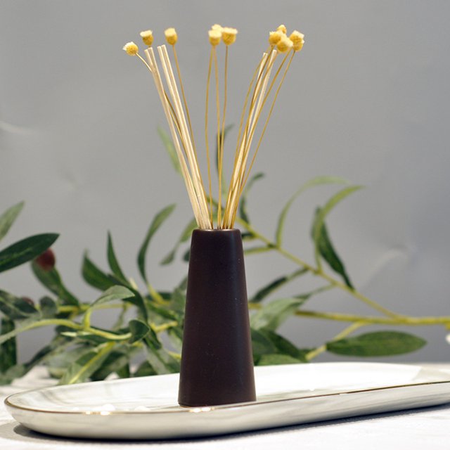 SMihono Kitchen Organizers and Storage Oil Diffusers With Natural Sticks, Glass Bottle And Scented Oil 30ML Kitchen Gadgets Must Have 2023