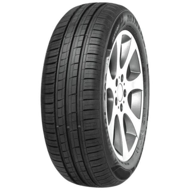 Minerva 209 175/65R14 82H Pneu de Voiture de Tourisme Toutes Saisons Montré dans une Vue de Profil 3/4 Monté sur une Roue en Alliage Argent à Rayons Multiples. le Pneu Présente Quatre Rainures Circonférentielles pour l'Évacuation de l'Eau, Améliorant la traction sur Sol Mouillé et la Résistance à l'Hydroplanage. Sa Conception de Bande de Roulement Favorise la Stabilité en Ligne Droite et la performance de Freinage à Sec, Offrant Confort et Maniabilité sur