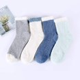 thumbnail image 2 of Chaussettes Douces pour Femmes Chaussettes Blanches Chaussettes Confortables Chaussettes Moelleuses pour Femmes Chaussettes en Polaire 5 Paires Blanches, 2 of 6