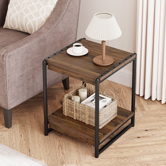 Table d'Appoint Style Ferme Moderne – Grande Table Carrée de 20 Pieds' avec Étagère de Rangement en Bois à 2 Niveaux, Cadre en Métal, Table d'Appoint Rustique pour Salon, Chambre, Sofa Ou Lit, Assemblage Facile, Noyer Foncé