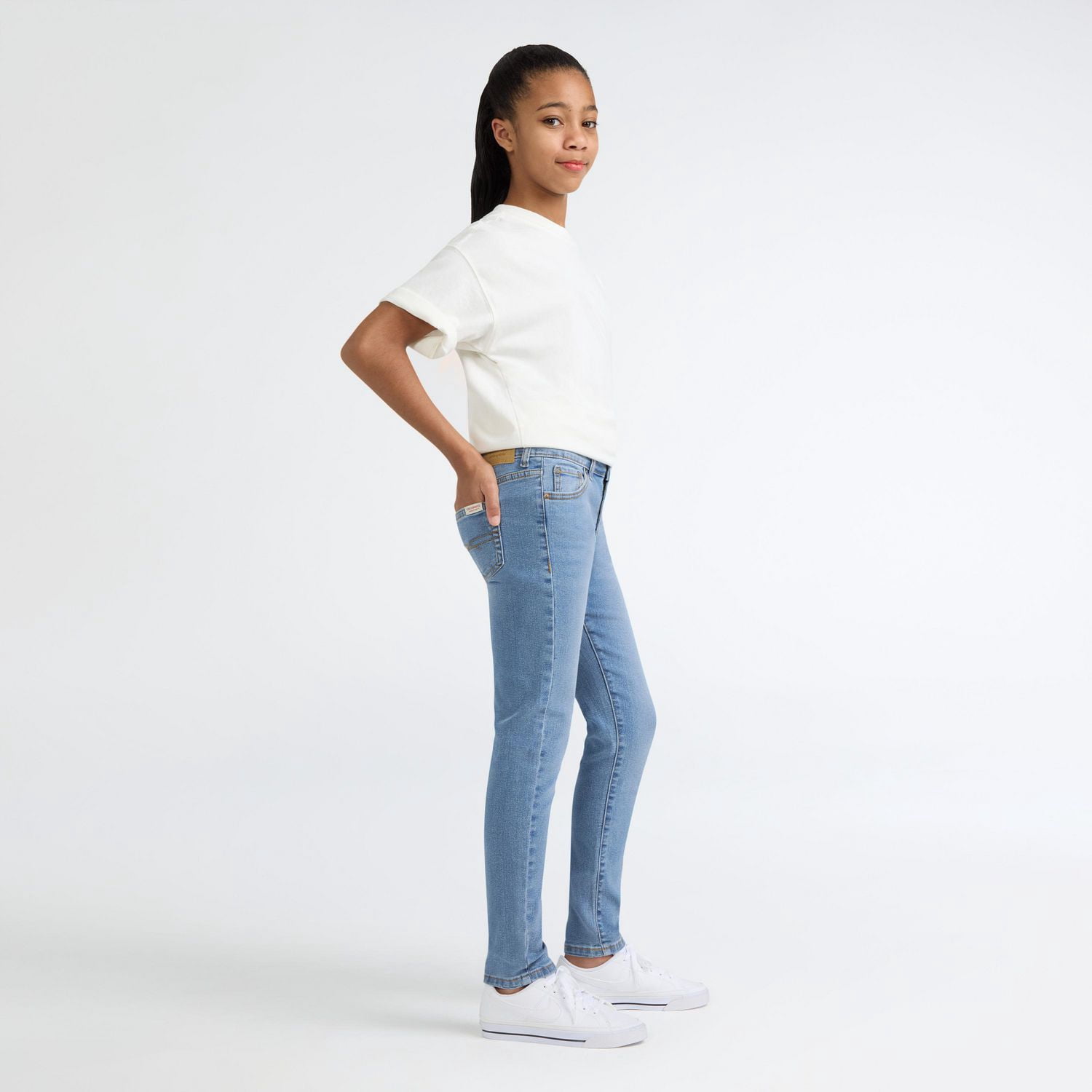 Jean taille mi-basse fuselée Levi Strauss Signature pour fille