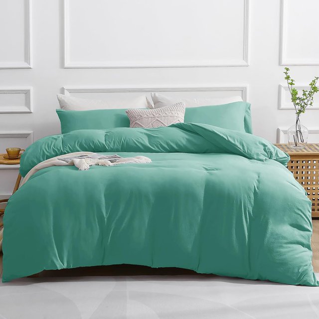 Duvet Cover Queen -Piece Prewashed Ultra Soft Queen Bedding Set - Features Zipper Closure and Corner Ties Includes Duvet Cover x Pillowcases No Comforter
