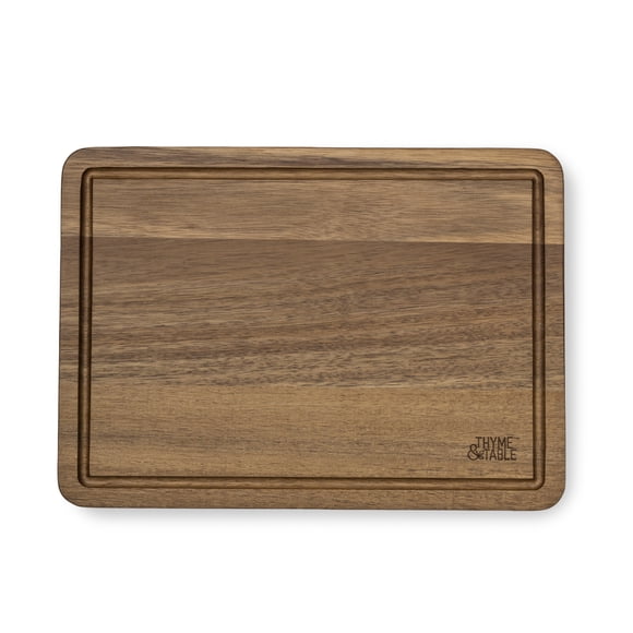 Planche à découper Thyme & Table Medium 10" x 14" en bois d'acacia avec poignées antidérapantes triangulaires