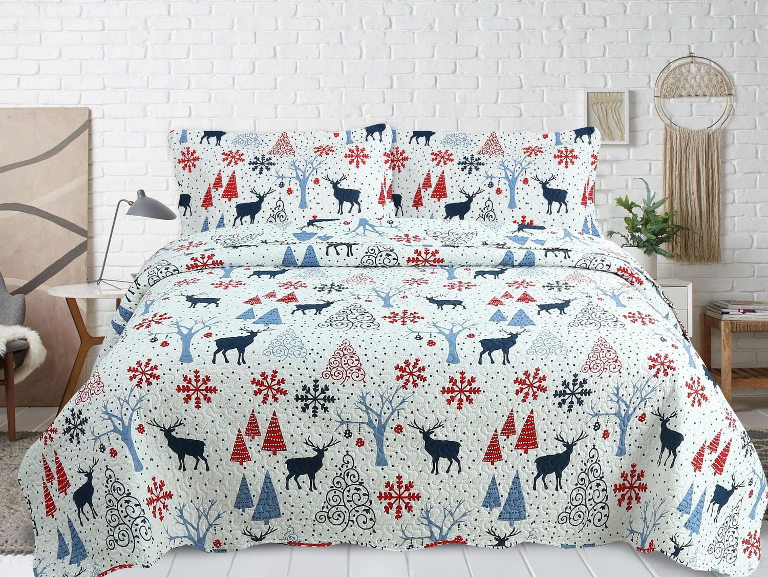 Marina Decoration Rich Printed Embossed Pinsonic Coverlet Bedspread Ultra Soft Bedding Summer Christmas Quilt Set with Shams, Xmas Reindeer and Tree Pattern