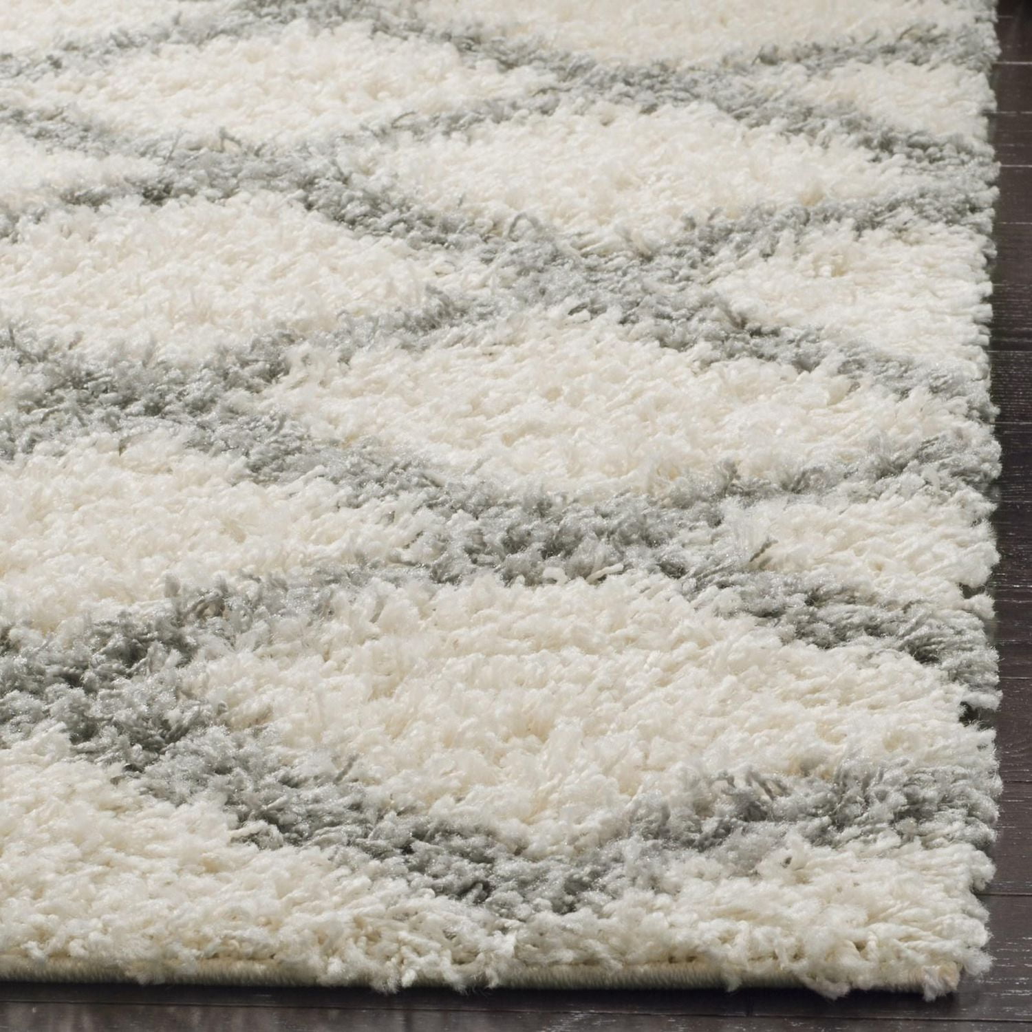 Safavieh Dallas Jerrie Tapis Géométrique Shag