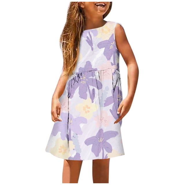 PMVFHDE Robe d'Été pour Filles en Violet, Conçue pour les Filles de 13-14 Ans. Cette Robe Décontractée Sans Manches Présente un Col Rond et un Motif floral Imprimé avec des Nuances de Violet, Jaune et Blanc. Fabriquée en polyester, Elle Est Légère et Convient aux occasions de Printemps et d'Été comme les Fêtes, les Vacances Ou les Sorties Décontractées. la Robe Présente une silhouette Trapèze Confortable avec un Ourlet à Volants.