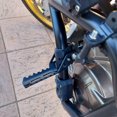 thumbnail image 2 of Repose-pieds avant de Moto Route Pliable Pinces Repose-Pieds Pédales 22-25mm Remplacement pour R1250GS R1200 GS ADV, 2 of 5