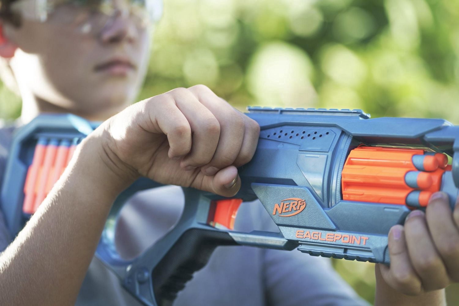 Nerf Elite 2.0, blaster à fléchettes Eaglepoint RD-8, barillet 8 fléchettes, viseur et canon Nerf, 16 fléchettes Elite, jouets d'extérieur